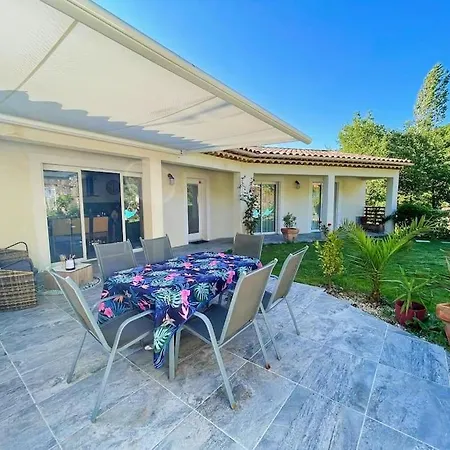 Jularose Avec Piscine, Jacuzzi, Terrasse, 20 Min Des Plages * Saint-Jean-de-l'Esterel