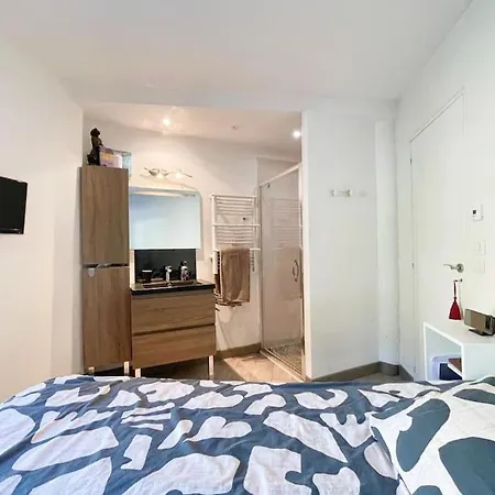 Jularose Avec Piscine, Jacuzzi, Terrasse, 20 Min Des Plages * Saint-Jean-de-l'Esterel
