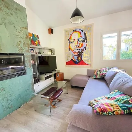 Villa Jularose Avec Piscine, Jacuzzi, Terrasse, 20 Min Des Plages Saint-Jean-de-l'Esterel